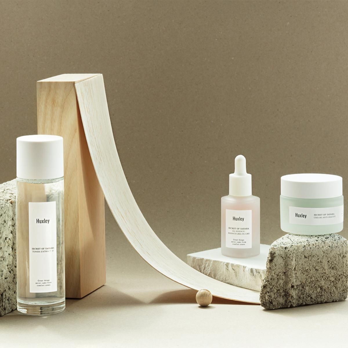 Bộ Sản Phẩm Dưỡng Da Chống Lão Hóa Huxley Antioxidant Trio Set