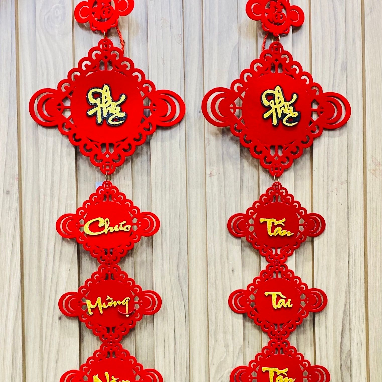Liễn Treo Hình Thoi