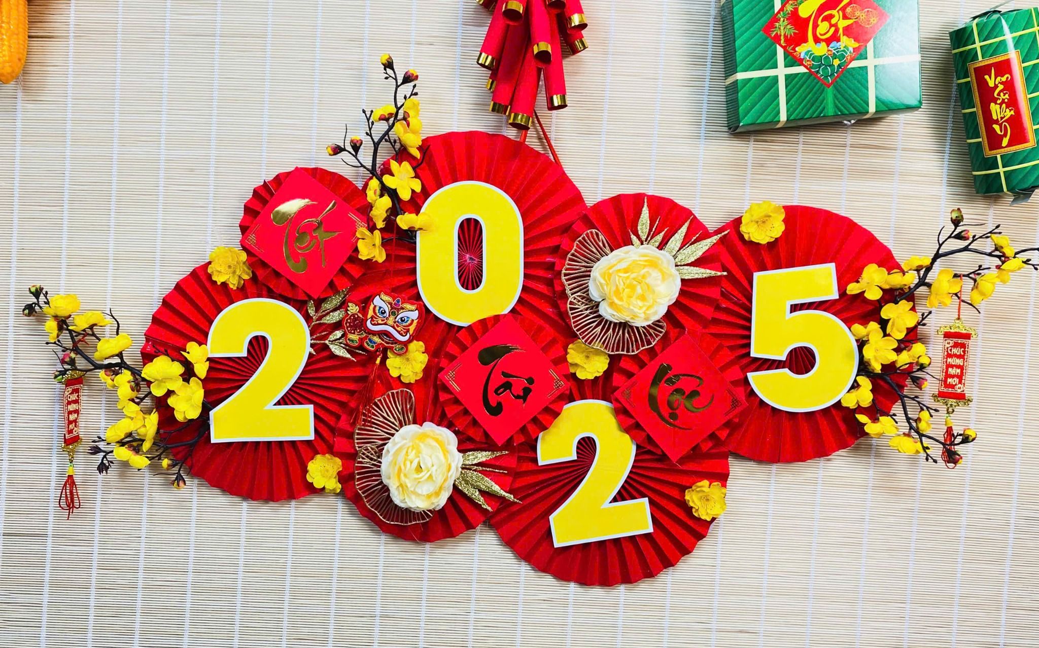 Liễn Quạt Ngang Handmade