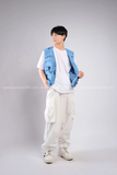 Outfit Phối Sẵn - (Quần Túi Hộp Ống Rộng Trắng phối Áo Gile Túi Hộp Xanh Biển)