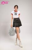 Outfit Phối Sẵn - (Chân Váy Xếp Li Đen phối Áo Crop Cổ Động)