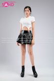 Outfit Phối Sẵn - (Váy Xếp Li Da Đen 2 Tầng phối Áo Crop Móc Trắng)