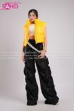 Outfit Phối Sẵn - (Quần Chun Đen phối Phao Vàng)