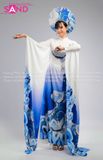 TAE0020 Áo Dài Trình Diễn Tay Lơi Hoạ Tiết Chim Hạt Xanh - Màu Trắng ( KÈM MẤN )