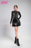 Outfit Phối Sẵn - (Váy Kim Sa Đen phối Đai Ngực Xích)
