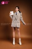 Outfit Phối Sẵn - (Chân Váy Xám Thắt Eo phối Sơmi Trắng)