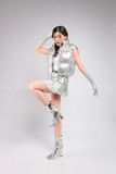 Outfit Phối Sẵn - (Váy Chữ A Bạc phối Phao Gile Bóng Bạc)