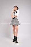 Outfit Phối Sẵn - (Chân Váy Xám Thắt Eo phối Sơmi Trắng)