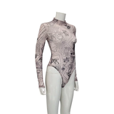 Áo Bodysuit lưới dài tay cổ lọ họa tiết tạp chí