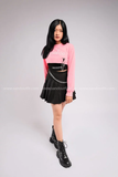 Áo croptop dài tay hồng phối xích kèm áo 2 dây đen Rockmore