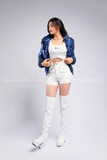 Outfit Phối Sẵn - (Quần Short Trắng Áo Croptop phối Áo Phao Dài Tay)