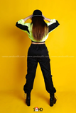 Áo Khoác Dù Croptop Không Nón Xanh Neon