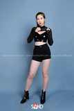Áo Lưới Cut Out Cổ Lọ Phối Khoen