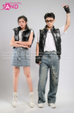 Outfit Phối Sẵn - (Váy Jean phối Phao Đen Bóng)