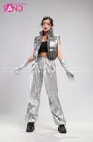 Outfit Phối Sẵn - (Quần Nắp Ngang Bạc phối Phao Crop Xám)