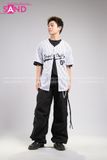 Outfit Phối Sẵn - (Quần Nắp Ngang Túi Hộp phối Bóng Chày Sọc Trắng Đen)