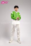 Outfit Phối Sẵn - (Quần Suông Trắng phối Áo Khoác Da Crop Xanh Lá)