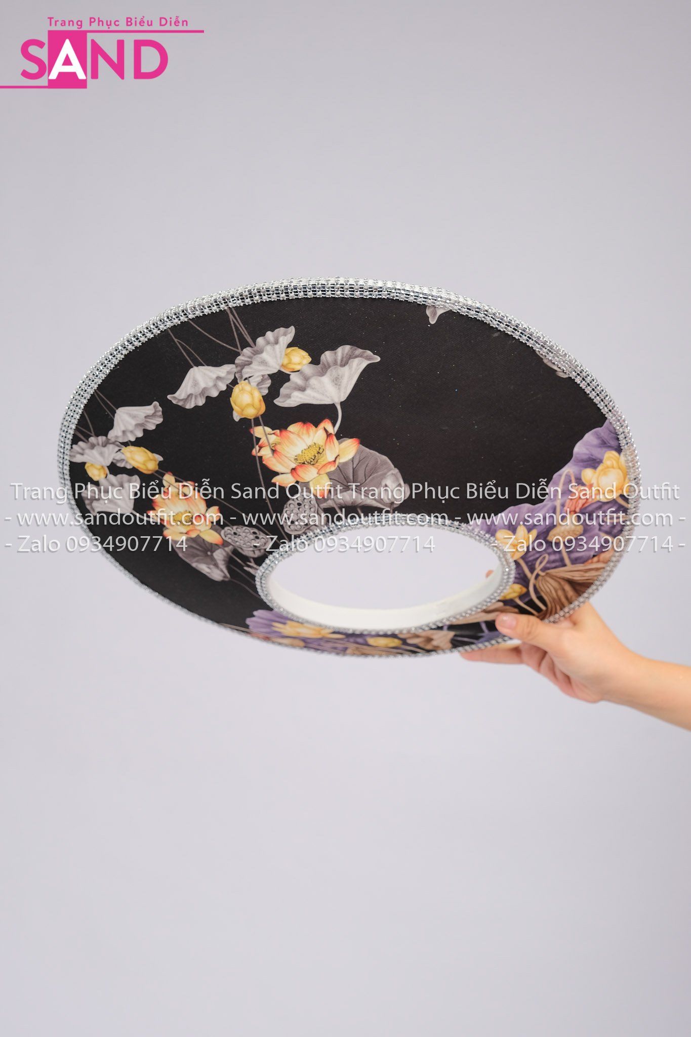 DMA0101 Mấn Áo Dài - Hoạ Tiết Sen Đen