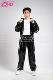 Outfit Phối Sẵn - (Quần Jogger Da Bóng Form Rộng phối Khoác Da Bóng Hoodie Đen)