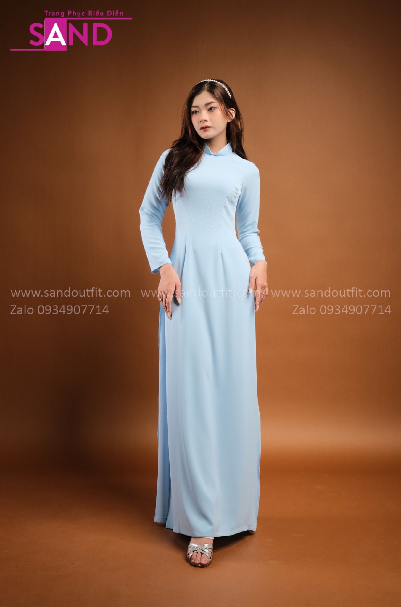 TAA0809 Áo Dài Truyền Thống Lụa Mỹ Màu Xanh Nhạt