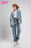 Outfit Phối Sẵn - ( HQB0818 Quần Jean Túi Hộp Ống Rộng Mẫu 18 phối HAK0803 Áo Khoác Jean Nam Dài Tay Mẫu 2)