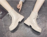 Giày Boot Bằng Đế Thấp - Trắng Kem Sữa