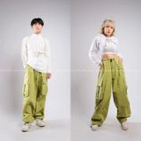 Outfit Phối Sẵn - (Quần Ống Rộng Xanh LáTúi Hộp phối Cutout Burge Trắng)