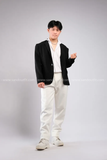 Outfit Phối Sẵn - (Quần Dài Kaki Ống Suông Trắng phối Vest Đen)