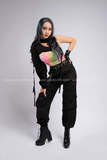 Outfit Phối Sẵn - (Quần Kaki Túi Hộp Đen Áo 2 Dây Loang phối Cánh Tay Rời Đen)