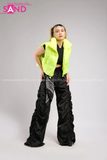 Outfit Phối Sẵn - (Quần Jogger Dù Ống Rộng phối Phao Gile Neon)