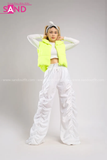 Outfit Phối Sẵn - (Quần Jogger Dù Ống Rộng phối Phao Gile Phao Neon)
