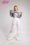 Outfit Phối Sẵn - (Quần Jogger Dù phối Áo Sơmi Croptop Bạc)
