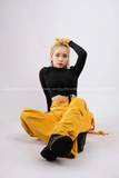 Outfit Phối Sẵn - (Quần Vàng Ống Rộng phối Áo Croptop Đen Dài Tay)