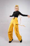 Outfit Phối Sẵn - (Quần Vàng Ống Rộng phối Áo Croptop Đen Dài Tay)