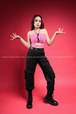 Outfit Phối Sẵn - (Quần Kaki Túi Hộp Đen phối Áo Quây Croptop Hồng)