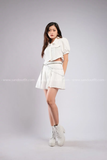 Outfit Phối Sẵn - (Chân Váy Xếp Li Trắng phối Áo Crt Sơmi Tay Phồng)