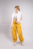 Outfit Phối Sẵn - (Quần Ống Rộng Túi Hộp Vàng phối Áo Gile Phao Trắng)
