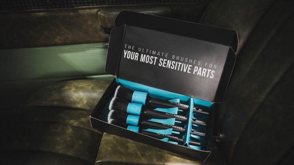  Bộ 4 cọ mềm vệ sinh chi tiết cho nội thất ô tô - Auto Finesse Feather Tip Detailing Brushes 