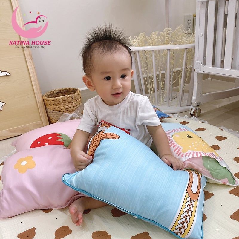 Gối nằm cho bé gòn lông vũ/ Tencel 40s