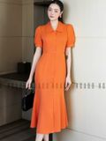 Đầm cam xẻ vạt