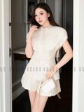 Set áo quần kem cổ xếp tầng