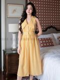 Đầm caro vàng sát nách