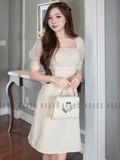Đầm kem cổ vuông phối voan