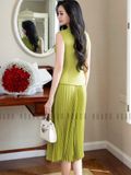 Set áo váy xanh bơ xếp ly