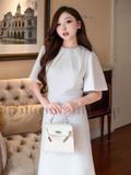 Đầm trắng cổ xếp