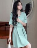 Đầm xanh mint eo xếp ly