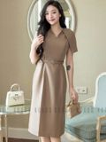 Đầm nâu tay xếp ly