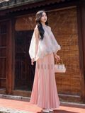 Áo yếm xanh thêu hoa