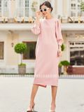 Đầm hồng cổ thuyền tay lửng