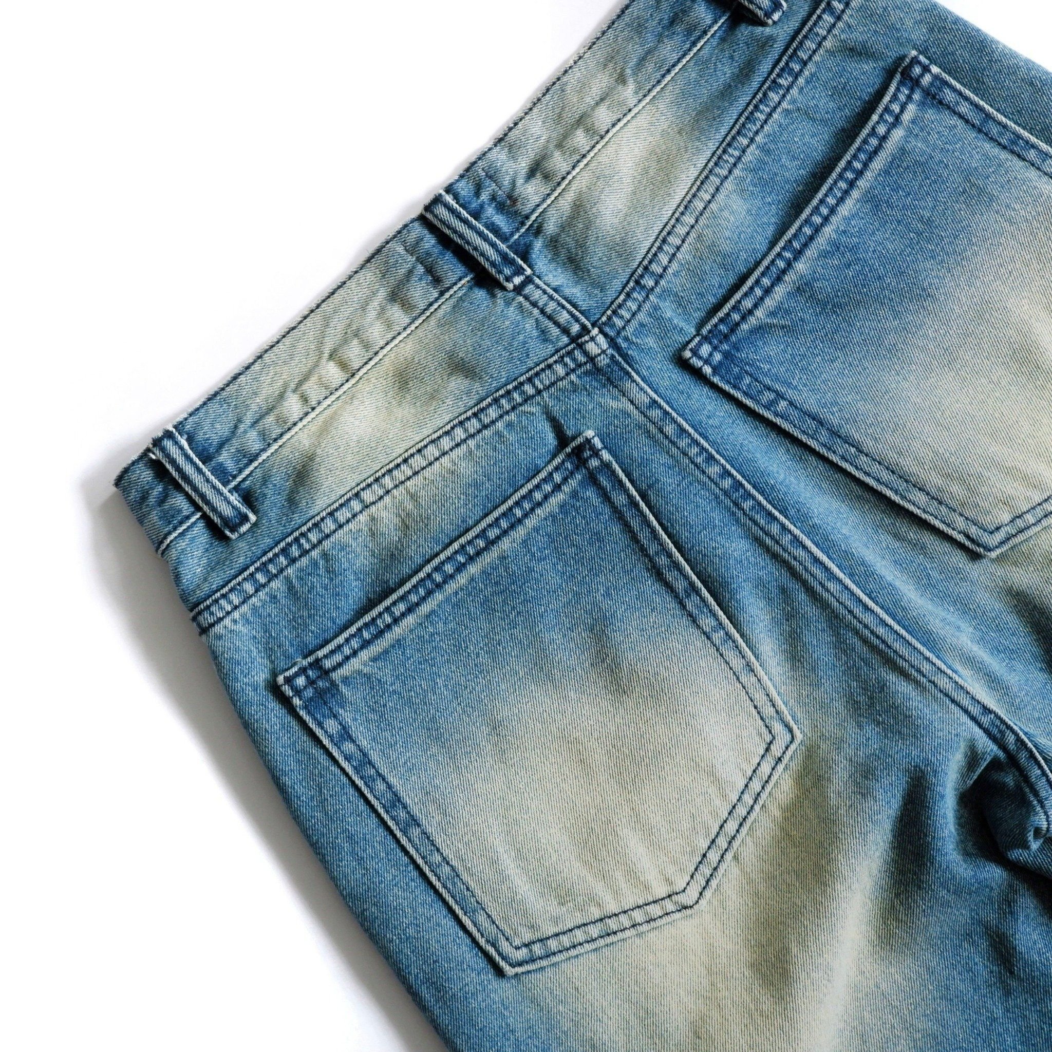 Washed Jeans - Light Blue